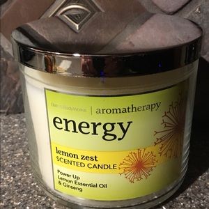 Bath and body works lemon zest aromatherapy candle